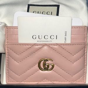 BRAND NEW GG dusty pink leather Marmont card case🦩🌷